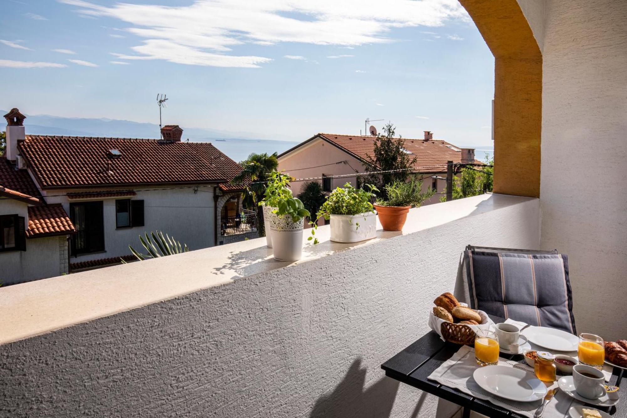 Villa Beller New Ičići Екстериор снимка